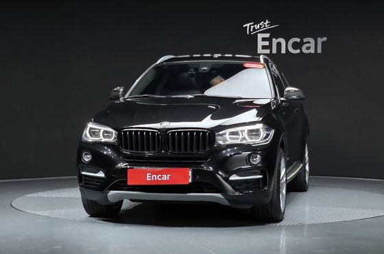 BMW X6 xDrive 30d — пробег 144 018 км — фото 3 из 5