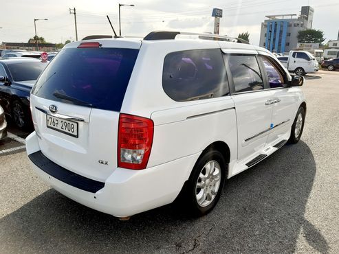 Kia Carnival Grand Carnival GLX Premium — пробег 150 000 км — фото 4 из 5