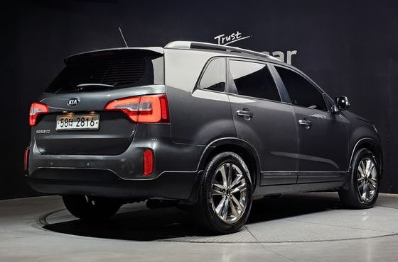 Kia Sorento Diesel 2.0 2WD Prestige — пробег 178 275 км — фото 2 из 5