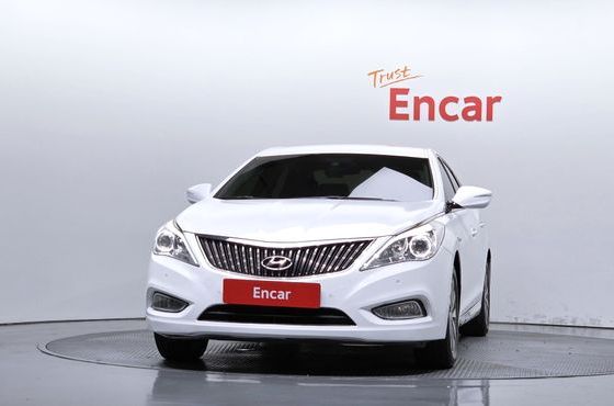 Hyundai Grandeur Premium — пробег 130 000 км — фото 3 из 5