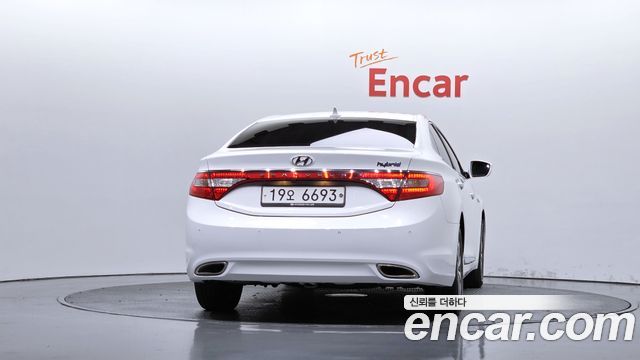 Hyundai Grandeur из Кореи Encar