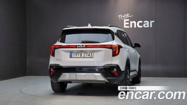 Kia Seltos из Кореи Encar