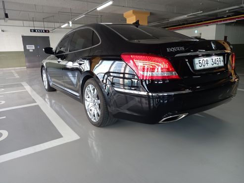 Hyundai Equus VS460 Prestige — пробег 130 000 км — фото 4 из 5