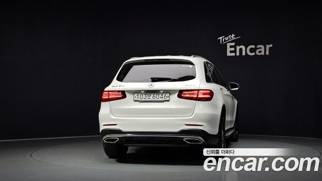 Mercedes-Benz GLC-Class GLC300 4MATIC AMG Line — пробег 134 745 км — фото 4 из 5