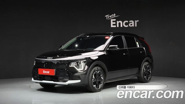 Kia Niro Air — пробег 9 786 км — фото 1 из 5