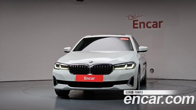 BMW 5-Series 530i xDrive Luxury — пробег 126 715 км — фото 3 из 5