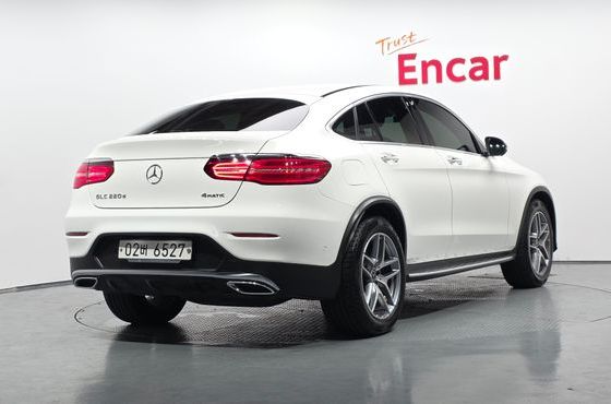 Mercedes-Benz GLC-Class GLC220 d 4MATIC Coupe — пробег 95 294 км — фото 2 из 5