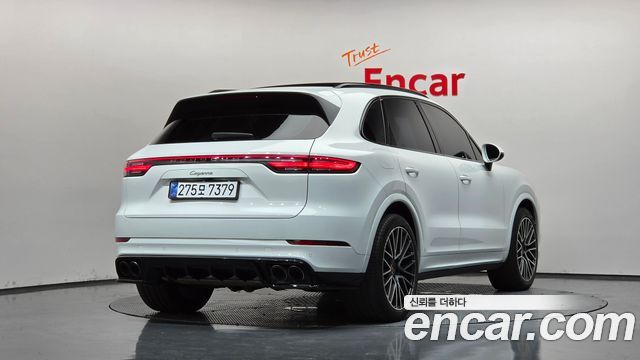 Porsche Cayenne 3.0 — пробег 104 112 км — фото 2 из 5