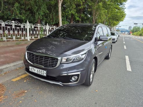 Kia Carnival 9-seater Prestige — пробег 146 866 км — фото 1 из 5