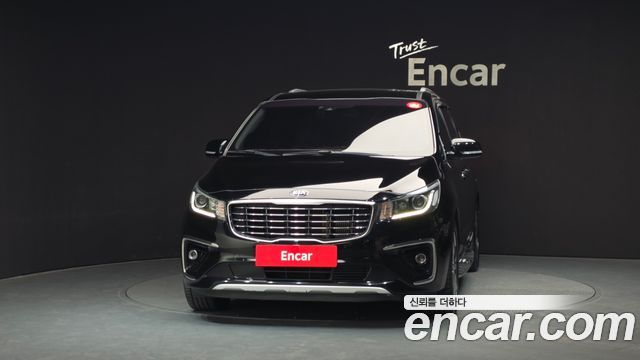 Kia Carnival из Кореи Encar