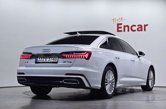 Audi A6 45 TFSI Premium — пробег 56 256 км — фото 2 из 5