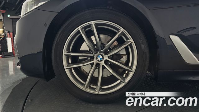 BMW 5-Series из Кореи Encar