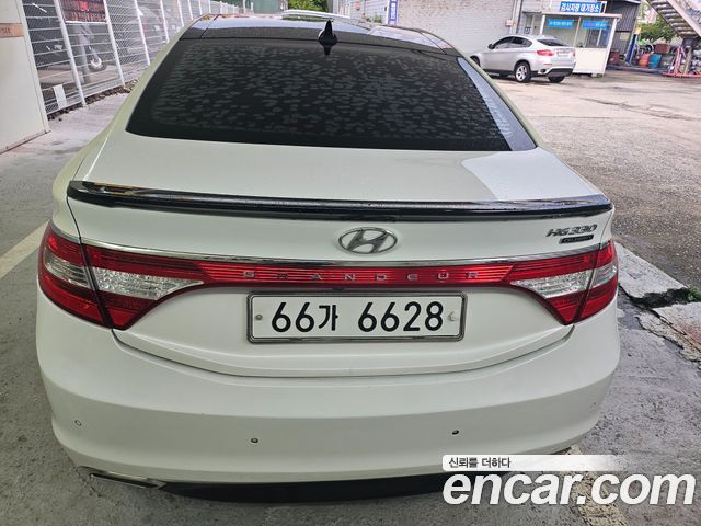 Hyundai Grandeur LPG HG300 Executive — пробег 360 000 км — фото 5 из 5