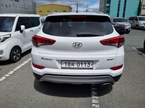 Hyundai Tucson Diesel 1.7 2WD Modern — пробег 72 442 км — фото 4 из 5