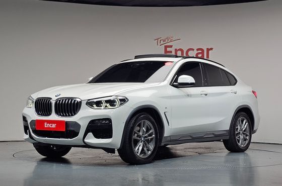 BMW X4 xDrive20i M Sport X — пробег 64 221 км — фото 1 из 5
