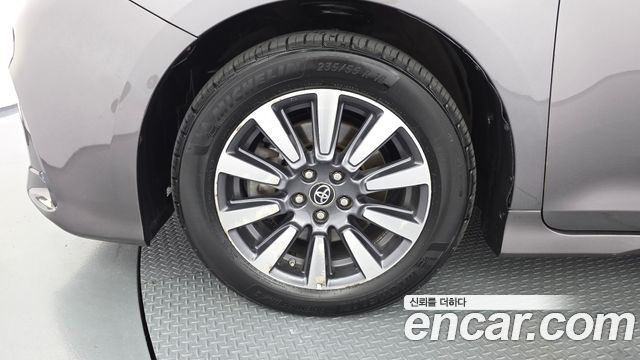 Toyota Sienna из Кореи Encar
