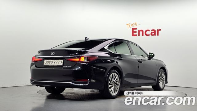 Lexus ES из Кореи Encar