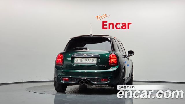 Mini Cooper 5Door Standard 3rd — пробег 72 627 км — фото 4 из 5