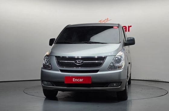 Hyundai Starex 11-Seater Wagon HVX VIP PACK — пробег 114 086 км — фото 3 из 5