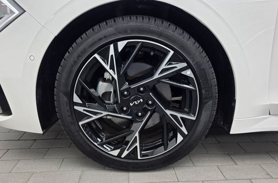 Kia K5 Noblesse — пробег 8 414 км — фото 5 из 5