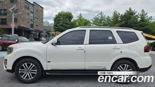 Kia Mohave Diesel 3.0 4WD 5-Seater Platinum — пробег 97 162 км — фото 4 из 5