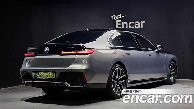 BMW 7-Series из Кореи Encar