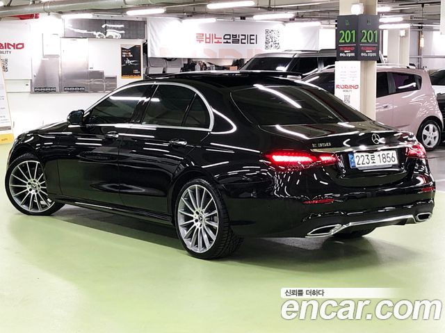 Mercedes-Benz E-Class из Кореи Encar