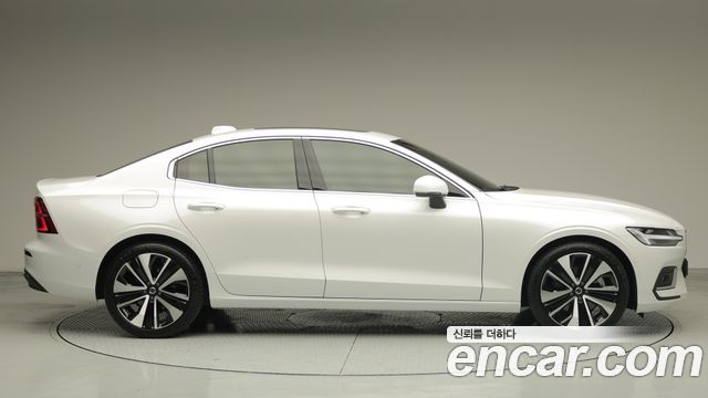 Volvo S60 из Кореи Encar