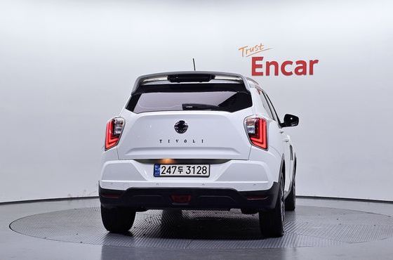 Ssangyong TIBOLI Gasoline 1.5 2WD V5 — пробег 43 175 км — фото 4 из 5