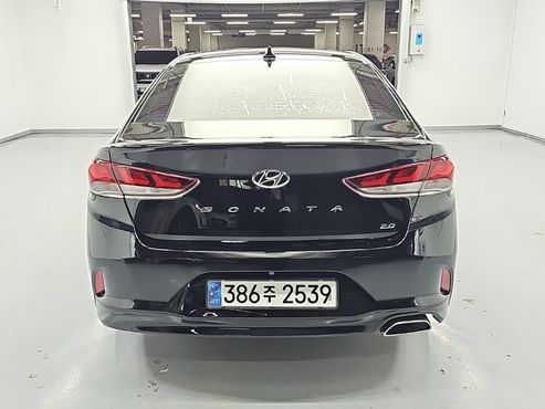 Hyundai Sonata 2.0 Premium Special — пробег 150 926 км — фото 3 из 5