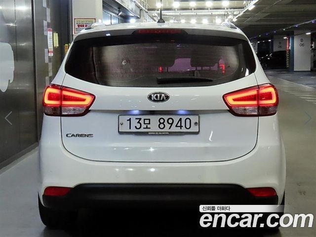 Kia Carens 1.7 VGT Prestige — пробег 185 516 км — фото 5 из 5