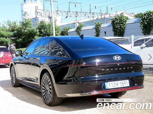 Hyundai Grandeur из Кореи Encar