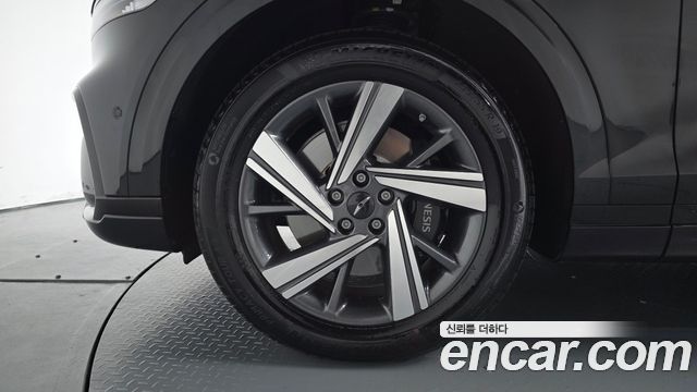 Genesis GV70 из Кореи Encar