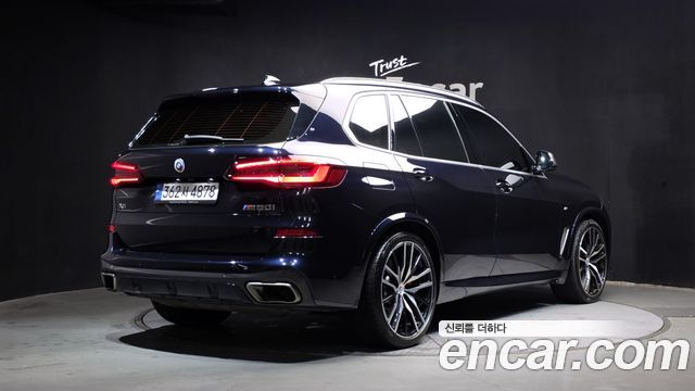 BMW X5 M50i — пробег 88 954 км — фото 2 из 5