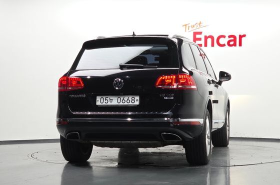 Volkswagen Touareg V6 3.0 TDI Bluemotion 7P5 — пробег 200 788 км — фото 4 из 5