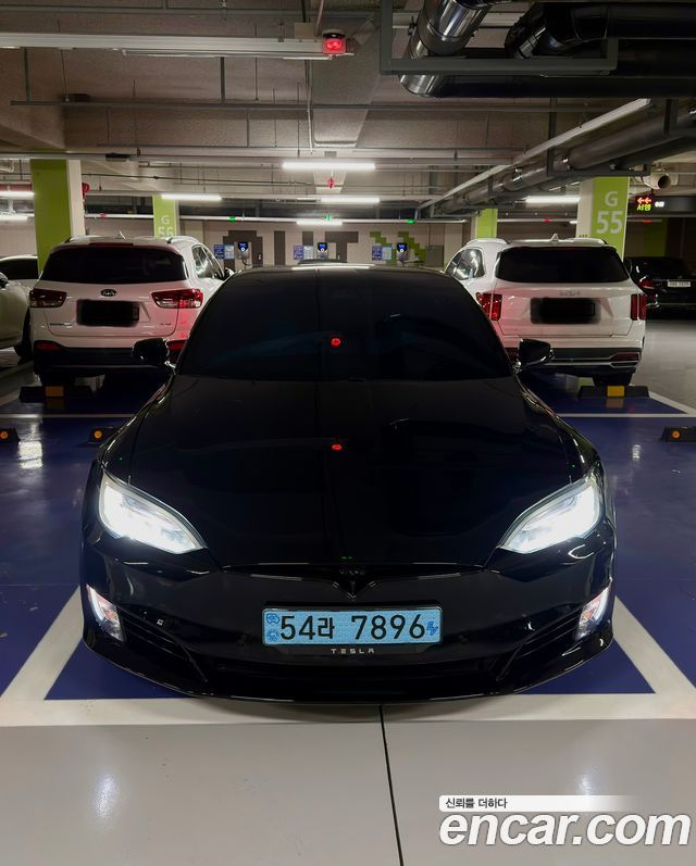 Tesla Model S 100D — пробег 144 000 км — фото 2 из 5