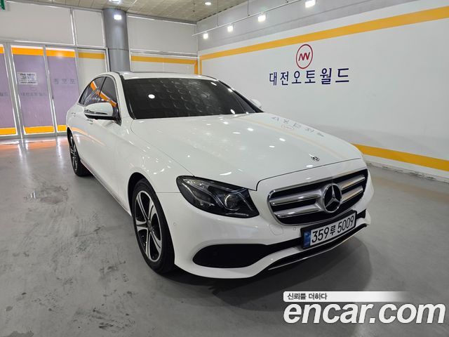 Mercedes-Benz E-Class из Кореи Encar