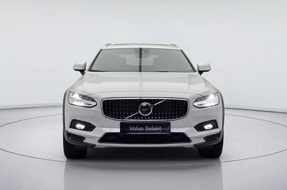 Volvo V90 B5 Ultra AWD — пробег 10 315 км — фото 2 из 5