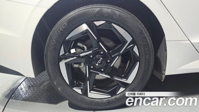 Kia K5 из Кореи Encar