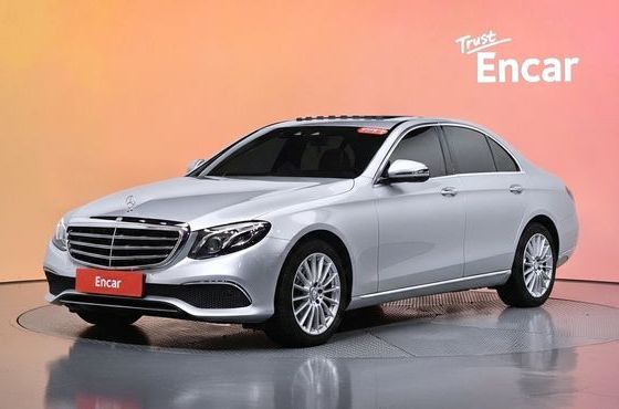 Mercedes-Benz E-Class E220d Exclusive — пробег 157 474 км — фото 1 из 5