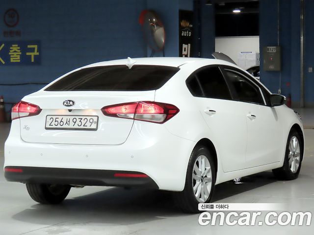 Kia K3 из Кореи Encar