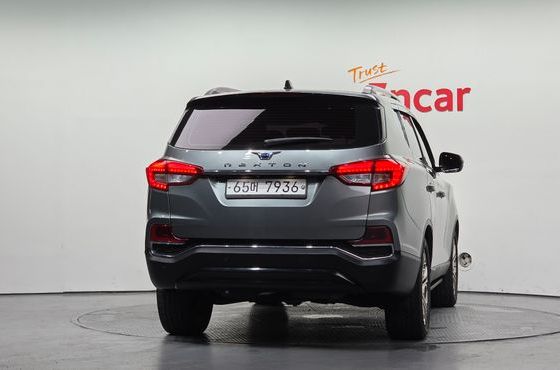 Ssangyong Rexton Diesel 2.2 4WD Majesty — пробег 98 143 км — фото 4 из 5