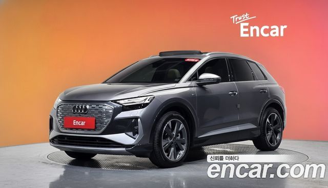 Audi Q4 e-tron 40 Premium — пробег 18 271 км — фото 1 из 5