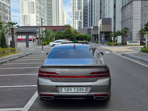 Genesis G90 3.8 AWD Prestige — пробег 71 400 км — фото 3 из 5
