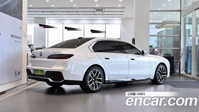 BMW 7-Series из Кореи Encar