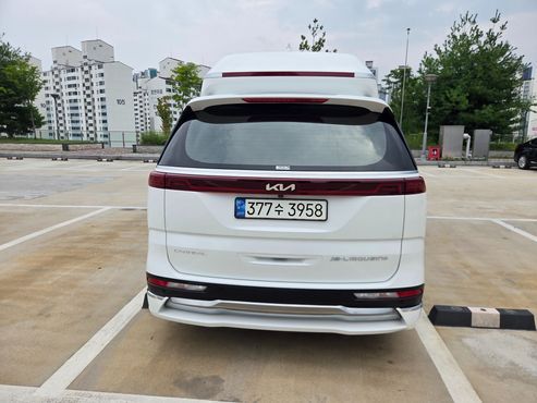 Kia Carnival Gasoline 9-seater Limousine(Special vehicle) — пробег 43 900 км — фото 4 из 5