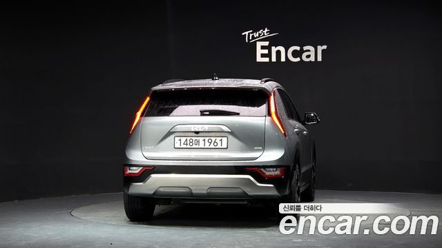 Kia Niro Trendy — пробег 115 449 км — фото 4 из 5