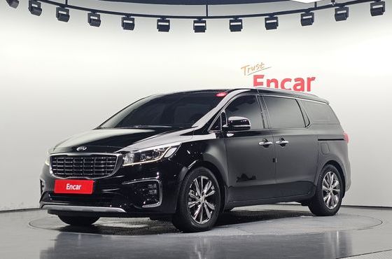 Kia Carnival 9-Seater Noblesse — пробег 180 476 км — фото 1 из 5