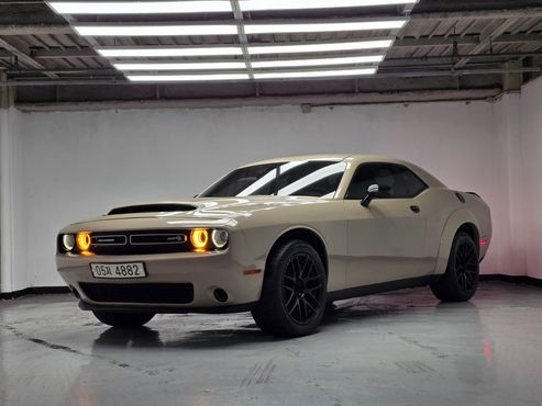 Dodge Challenger 3.6 — пробег 145 850 км — фото 1 из 5