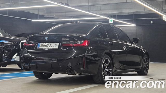 BMW 3-Series 320i M Sport — пробег 11 074 км — фото 2 из 5